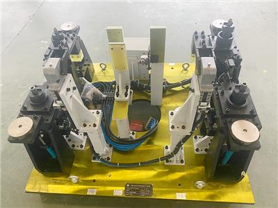 SK2H项目后副车身衬套压装夹具